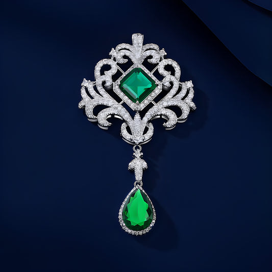 Emerald Crystal Retro Hollow-Out Brooch – Elegant Court-Style Jewelry for Women