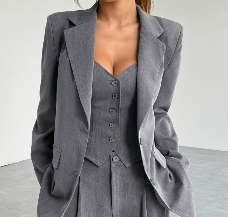 Women’s 3-Piece Solid Color Lapel Top Set – Front-Buttoned Long-Sleeve with Pockets