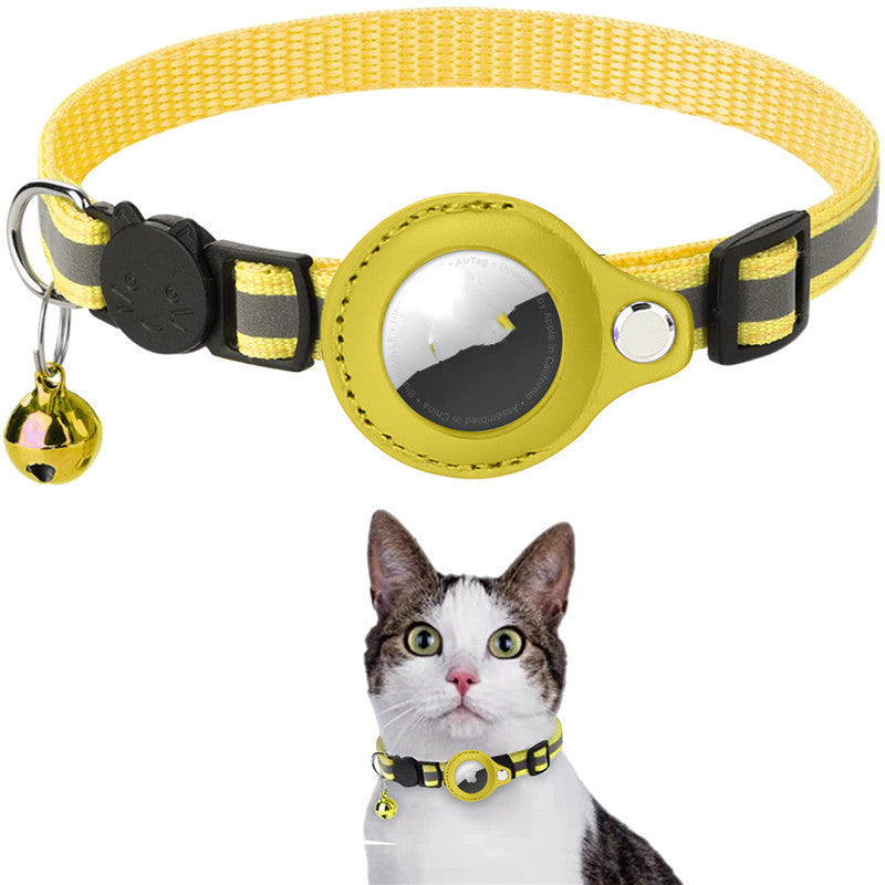 Reflective Waterproof Nylon Collar with AirTag Holder – Smart Pet Tracker for Dogs & Cats