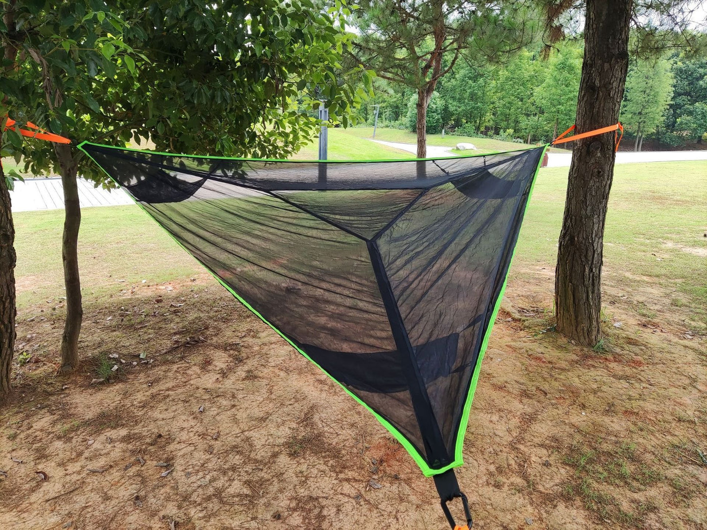 Aerial Multi-Person Triangle Hammock – Portable Outdoor Relaxation